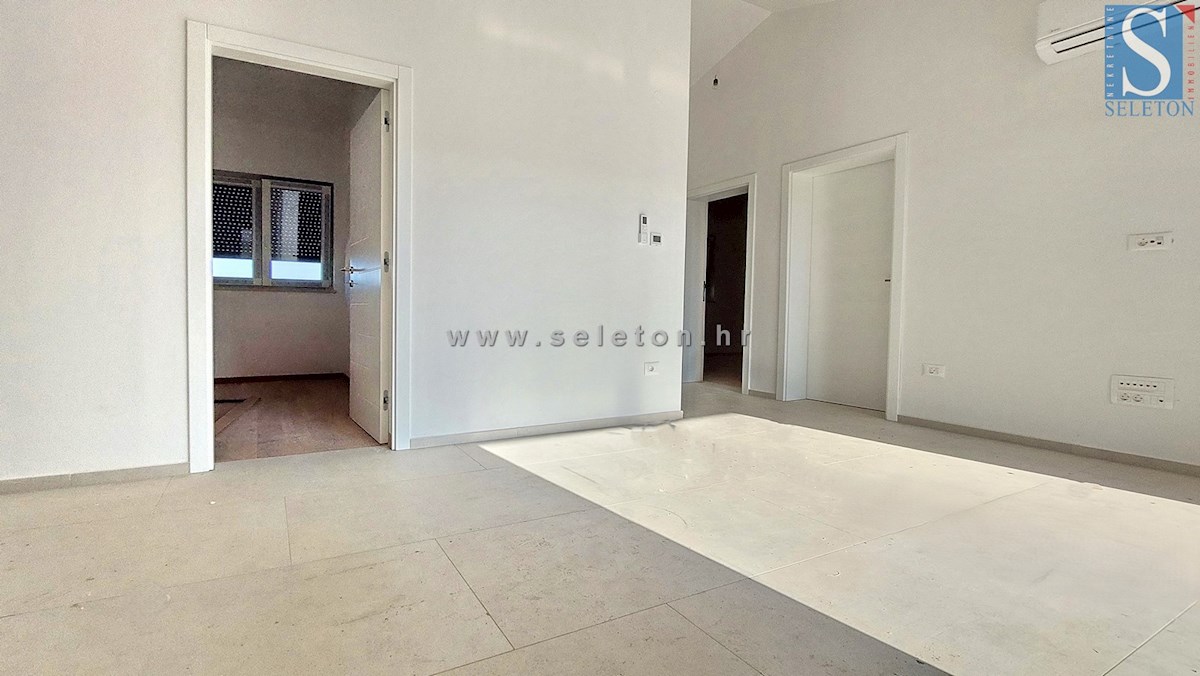 Appartamento In vendita - Istarska Poreč - foto 3/17