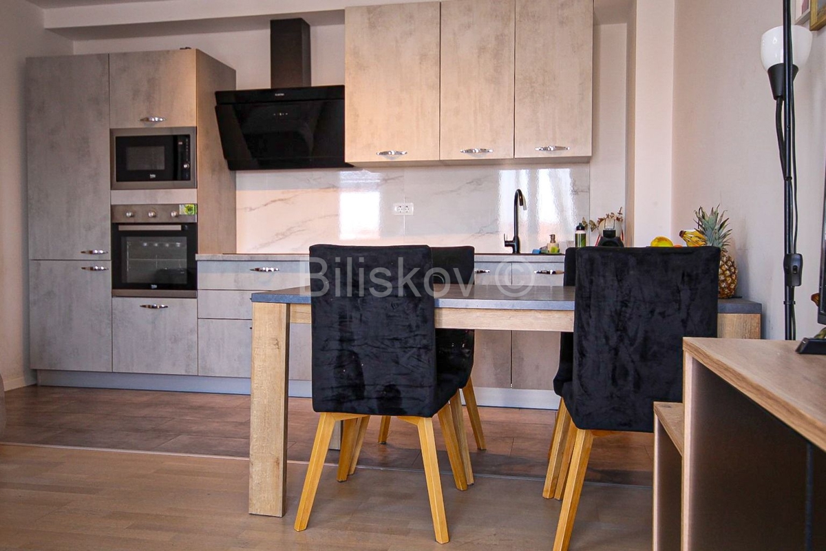 Flat For sale - SPLITSKO-DALMATINSKA SPLIT