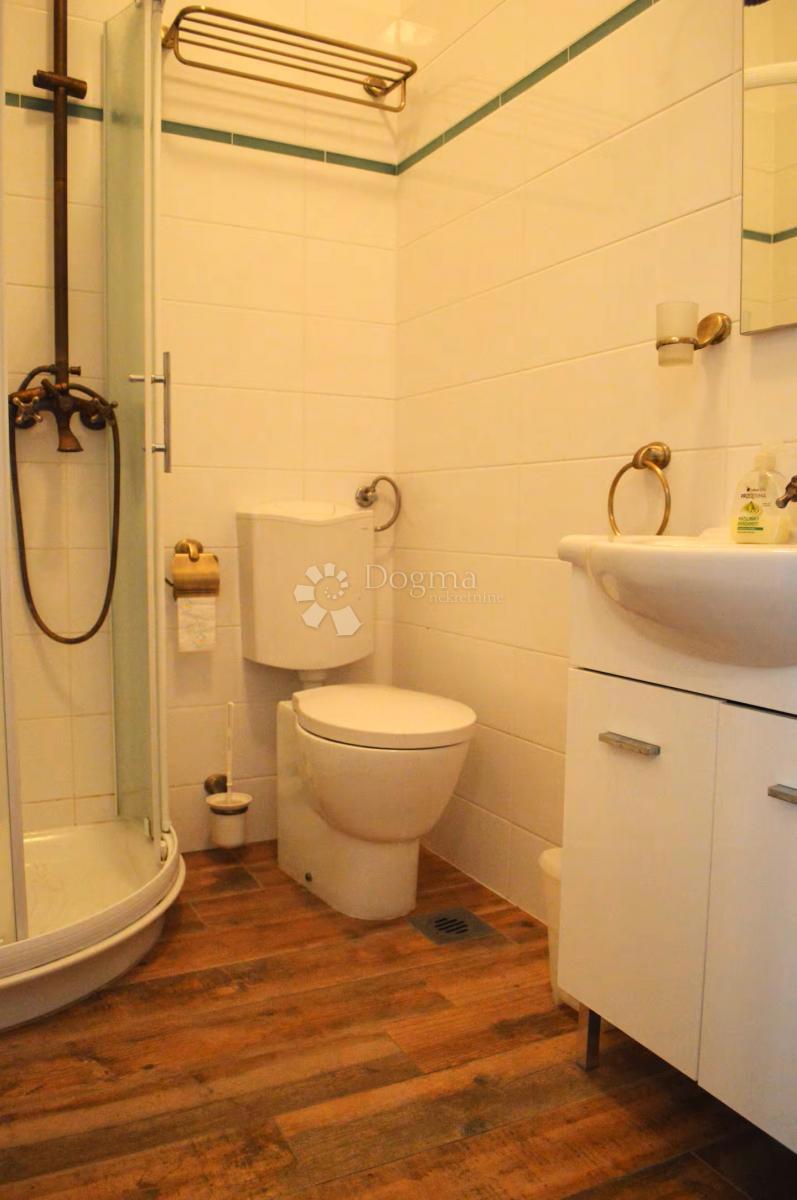 Apartment Zu verkaufen - SPLITSKO-DALMATINSKA VIS