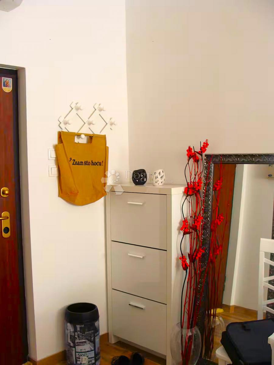 Apartment Zu verkaufen - SPLITSKO-DALMATINSKA VIS