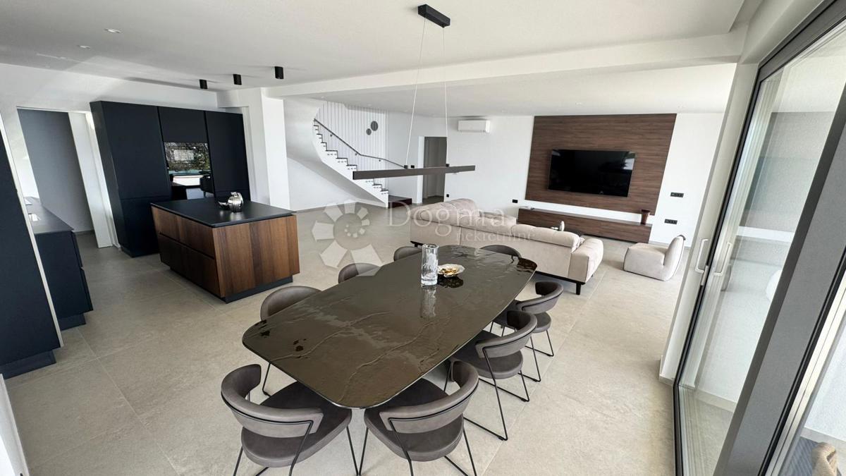 House For sale - PRIMORSKO-GORANSKA LOVRAN