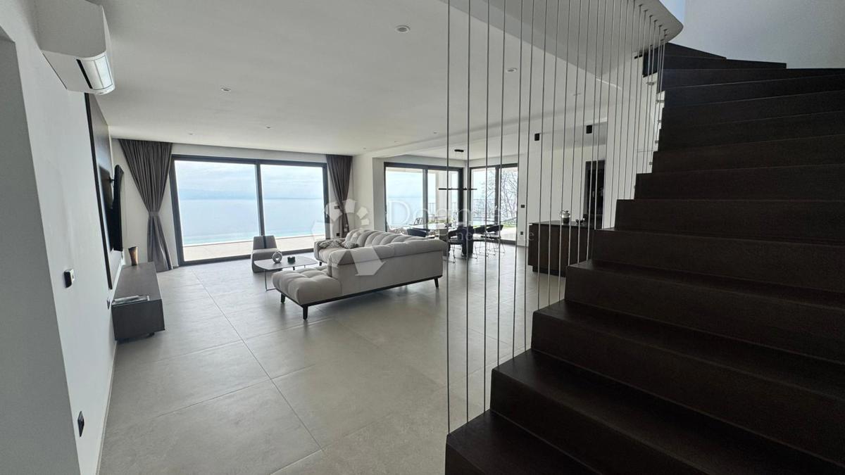 House For sale - PRIMORSKO-GORANSKA LOVRAN