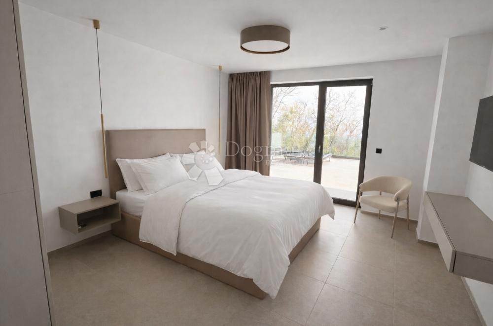 House For sale - PRIMORSKO-GORANSKA LOVRAN