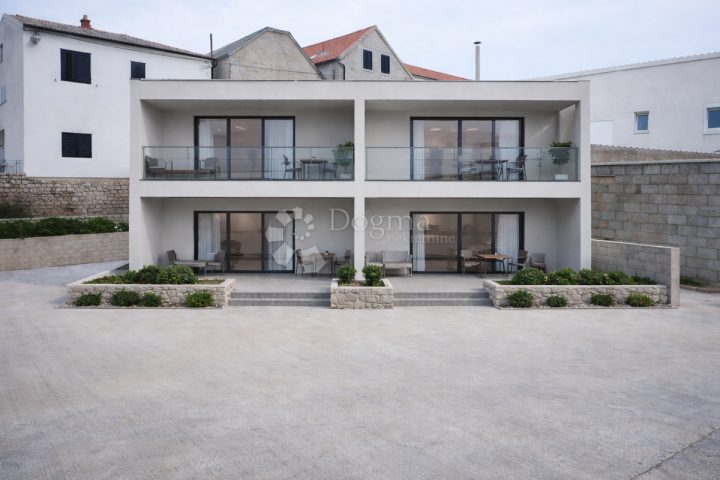 Działka na sprzedaż 215 m² – Solin