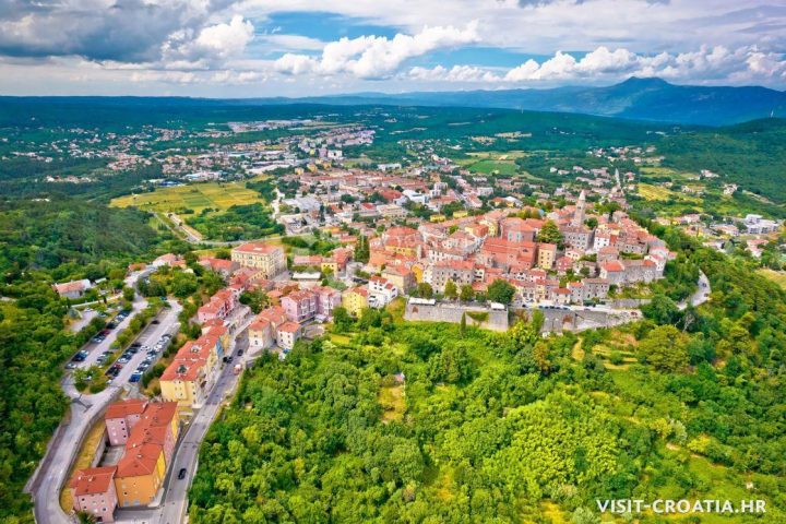 Grundstück zu verkaufen 1500 m² – Labin