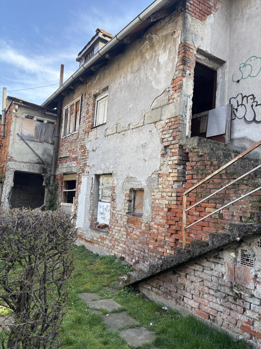 Kuća Na prodaju - GRAD ZAGREB ZAGREB