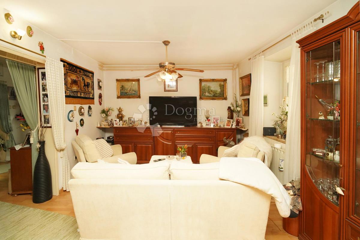 Maison À vendre - ISTARSKA TAR-VABRIGA