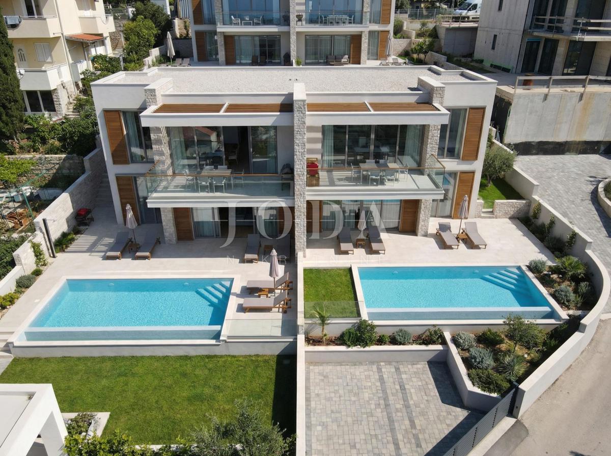 House For sale - Primorsko-goranska Crikvenica - foto 1/12