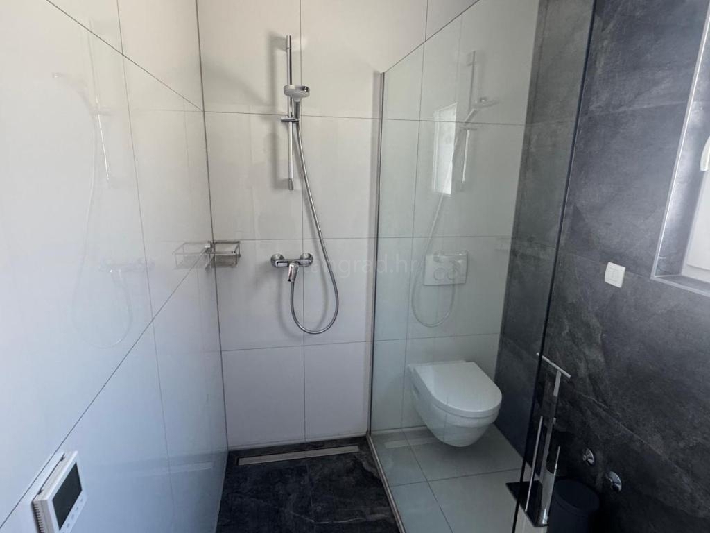 Casa In vendita - PRIMORSKO-GORANSKA KRK