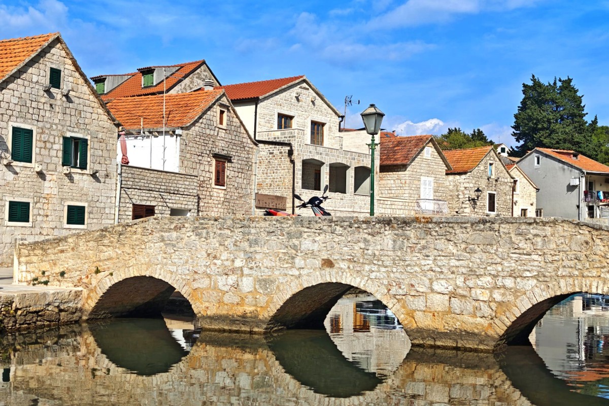 Apartma Na predaj - SPLITSKO-DALMATINSKA HVAR