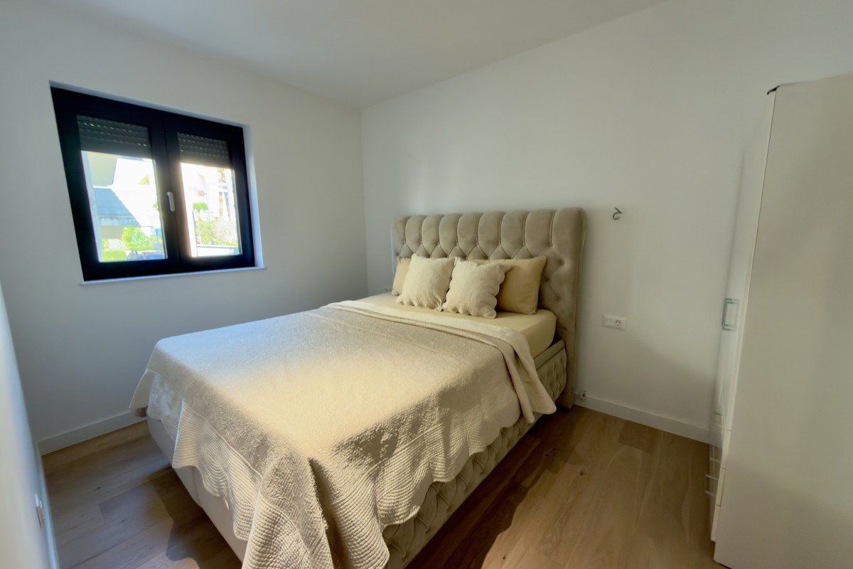 Flat For sale - Splitsko-dalmatinska Makarska - foto 3/9