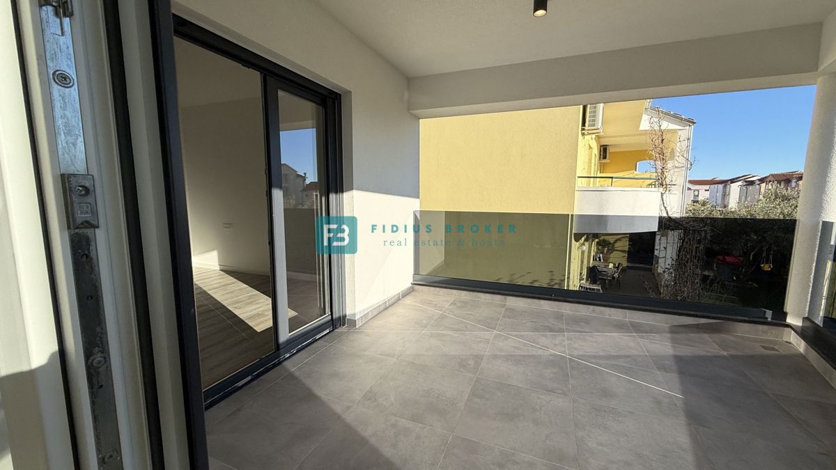 Flat For sale - ŠIBENSKO-KNINSKA VODICE