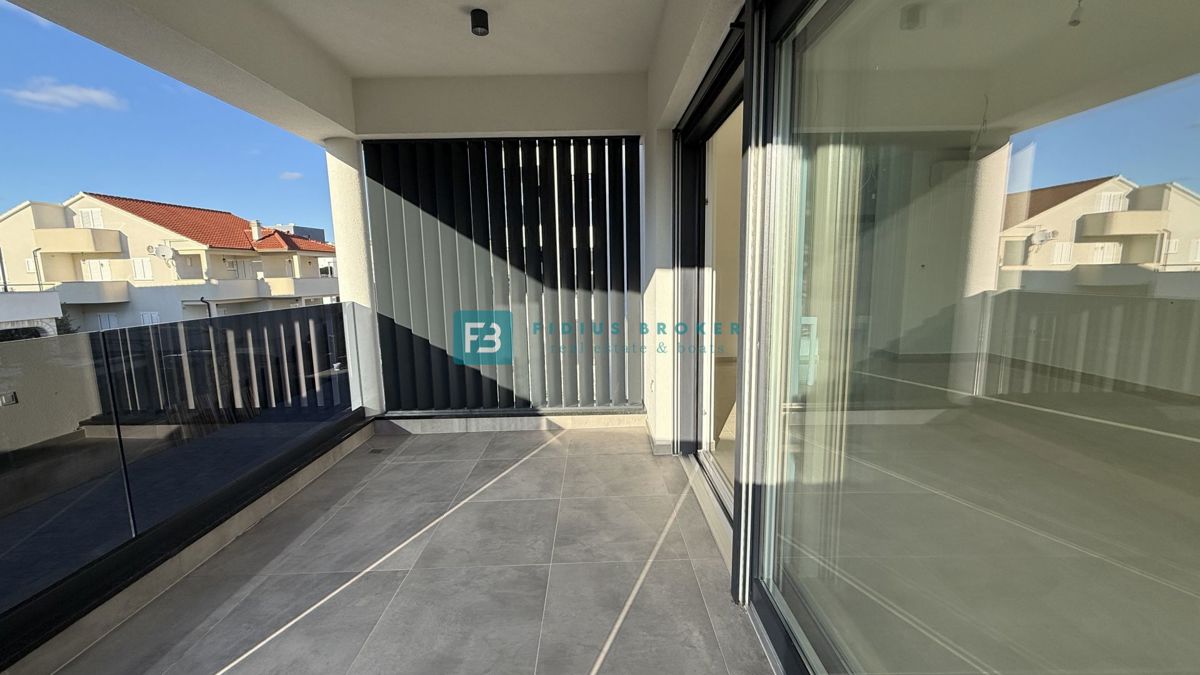 Flat For sale - ŠIBENSKO-KNINSKA VODICE