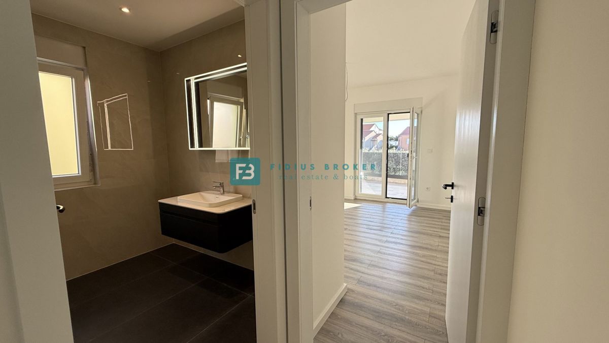 Flat For sale - ŠIBENSKO-KNINSKA VODICE