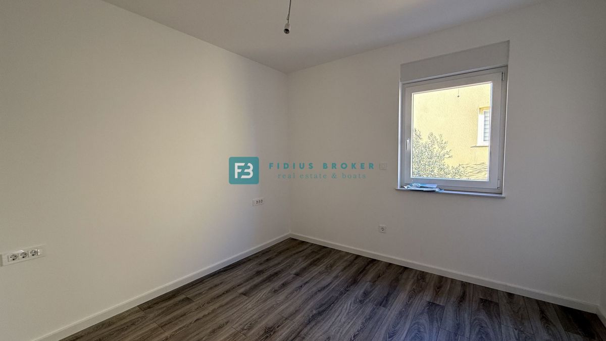 Flat For sale - ŠIBENSKO-KNINSKA VODICE