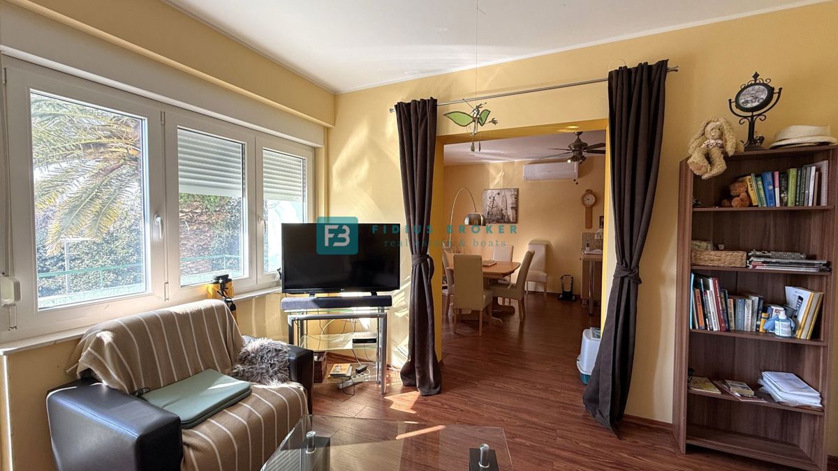 Flat For sale - ŠIBENSKO-KNINSKA VODICE