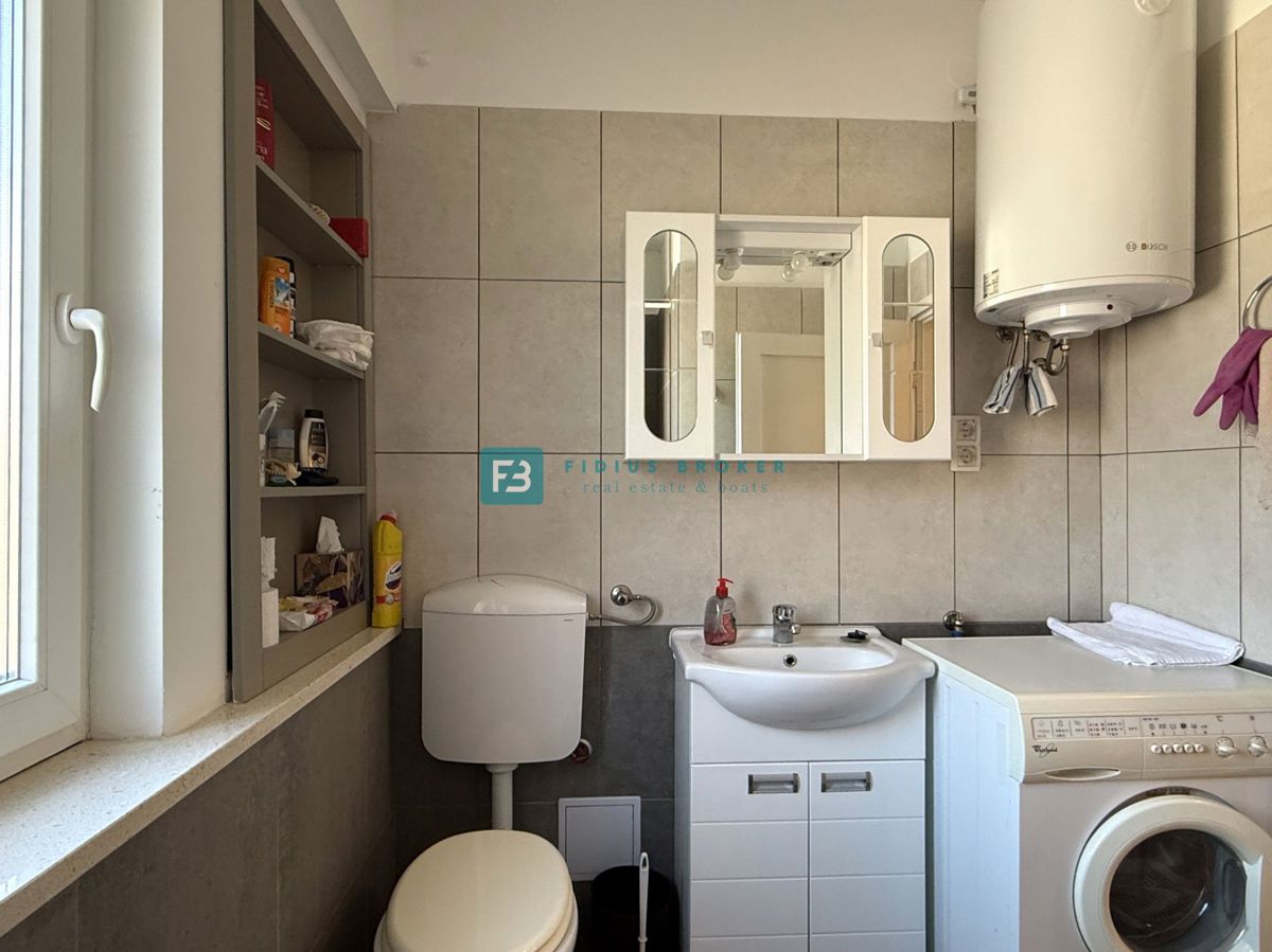 Flat For sale - ŠIBENSKO-KNINSKA VODICE