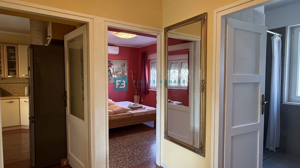 Flat For sale - ŠIBENSKO-KNINSKA VODICE