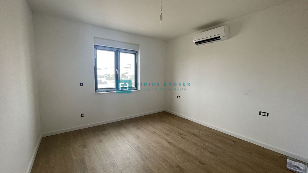 Appartement À vendre - ŠIBENSKO-KNINSKA VODICE