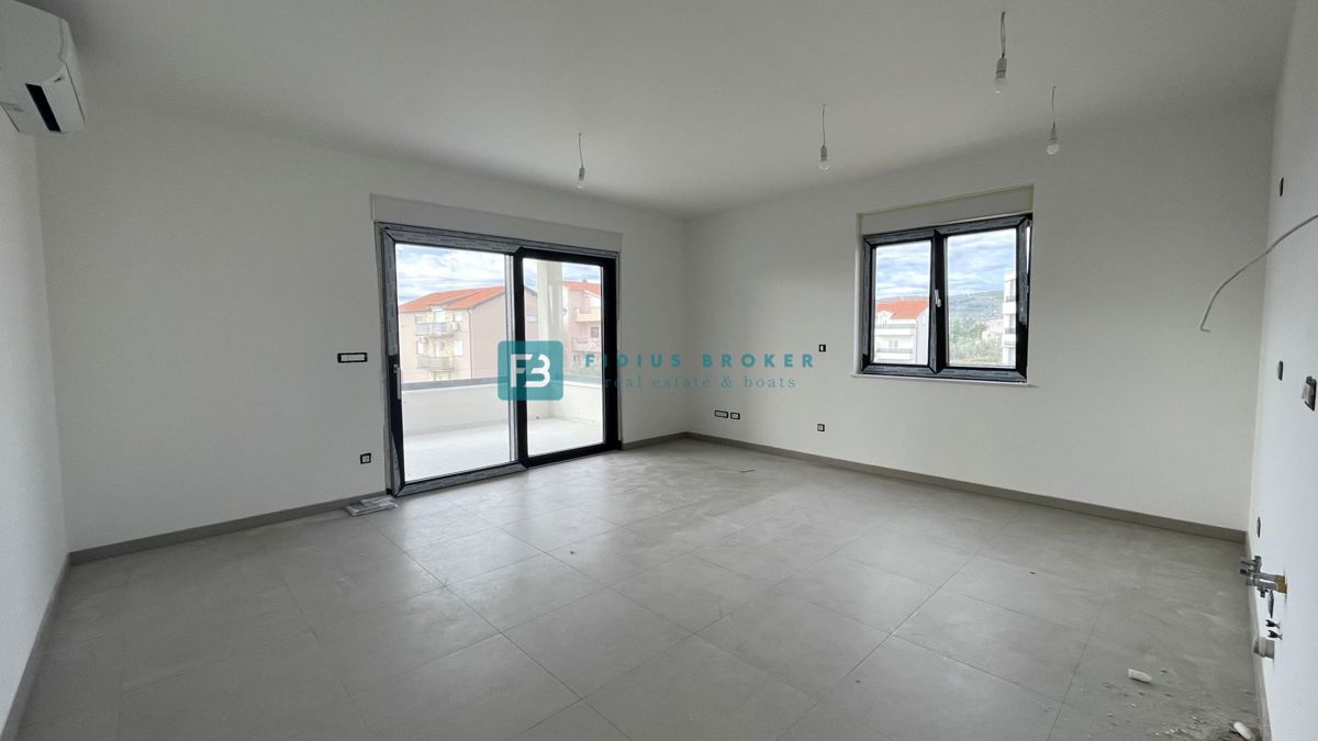 Appartement À vendre - ŠIBENSKO-KNINSKA VODICE