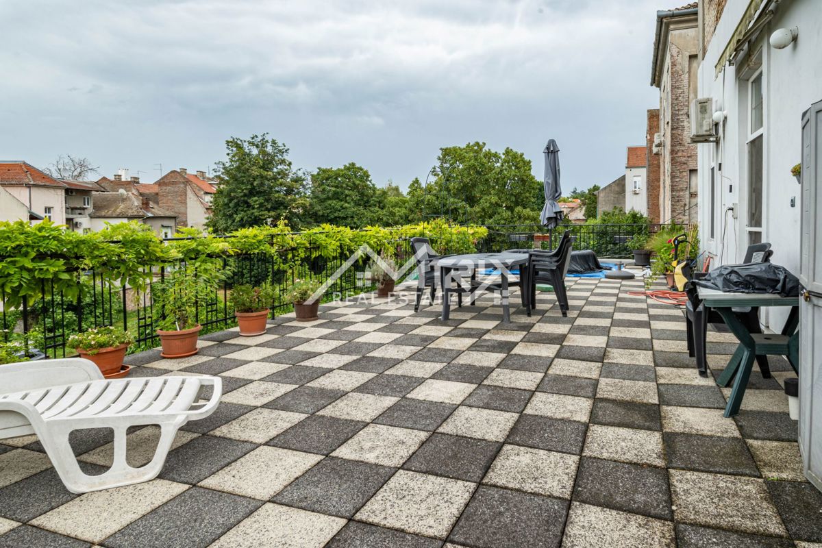 Stan Na prodaju - OSJEČKO-BARANJSKA OSIJEK