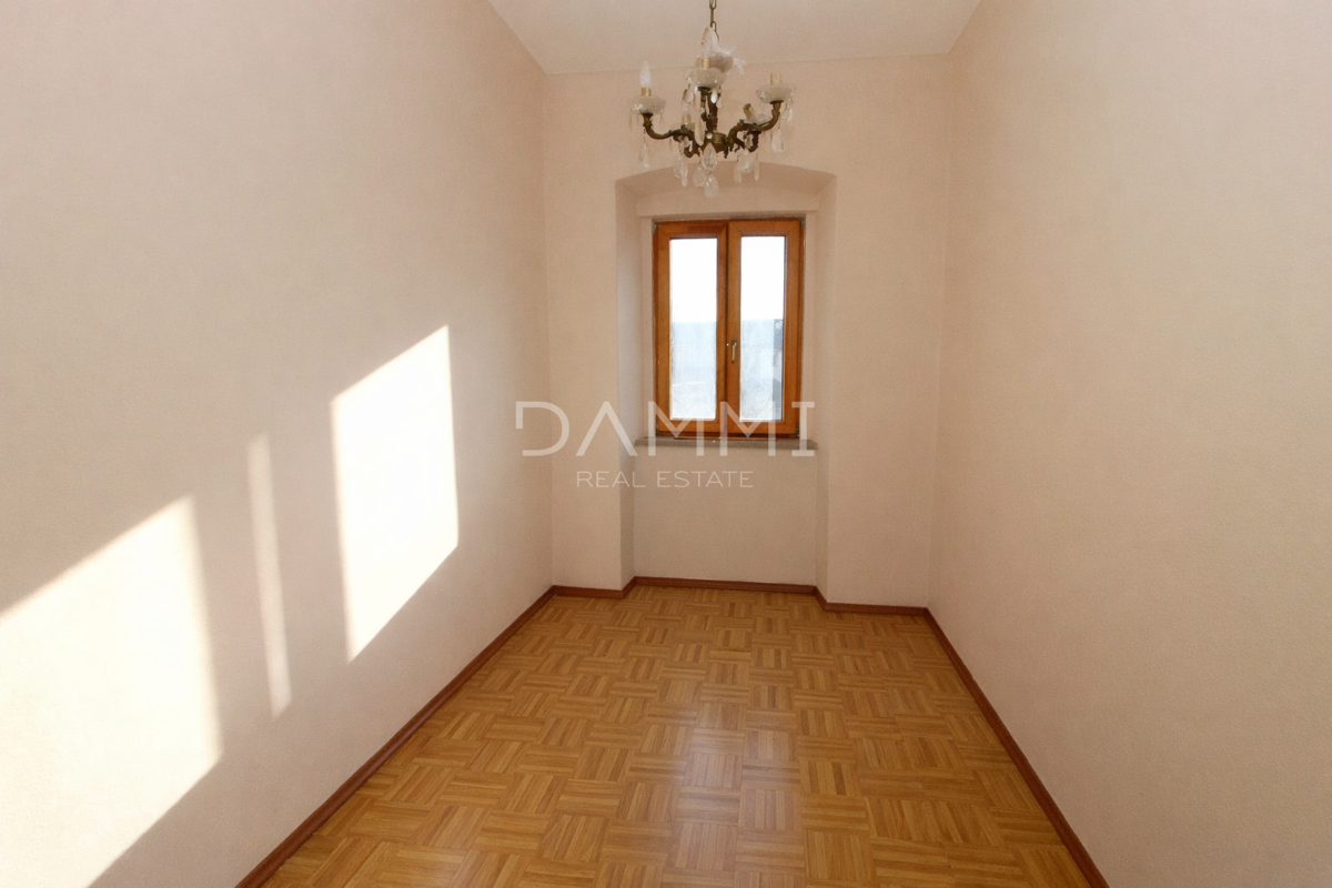 Haus Zu verkaufen - ISTARSKA BALE