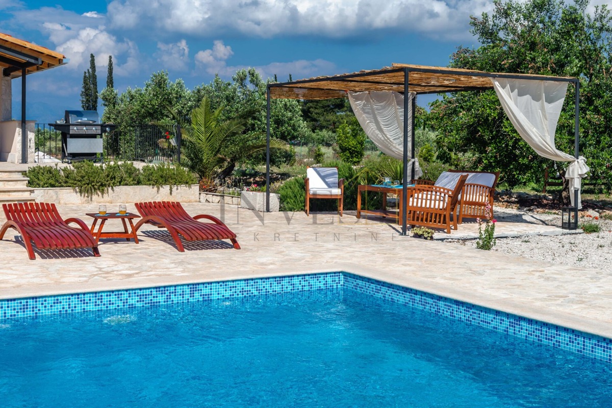 Haus Zu verkaufen - SPLITSKO-DALMATINSKA BRAČ