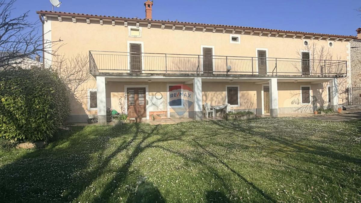 Haus Zu verkaufen - Istarska Svetvinčenat - foto 1/11