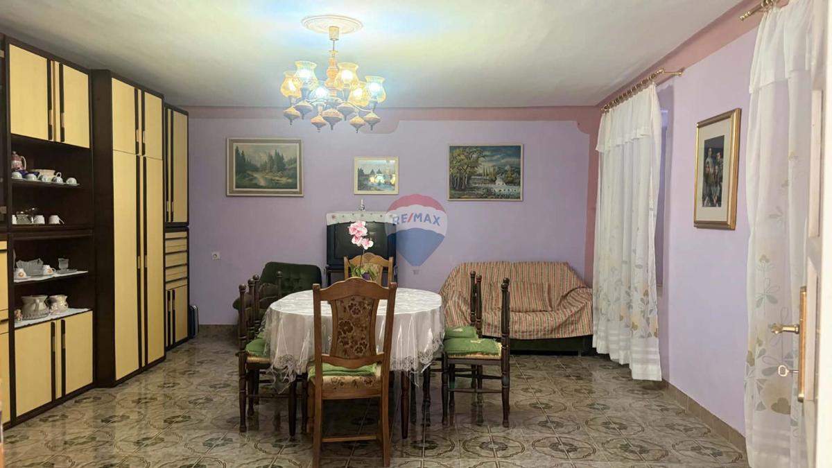 Haus Zu verkaufen - ISTARSKA SVETVINČENAT
