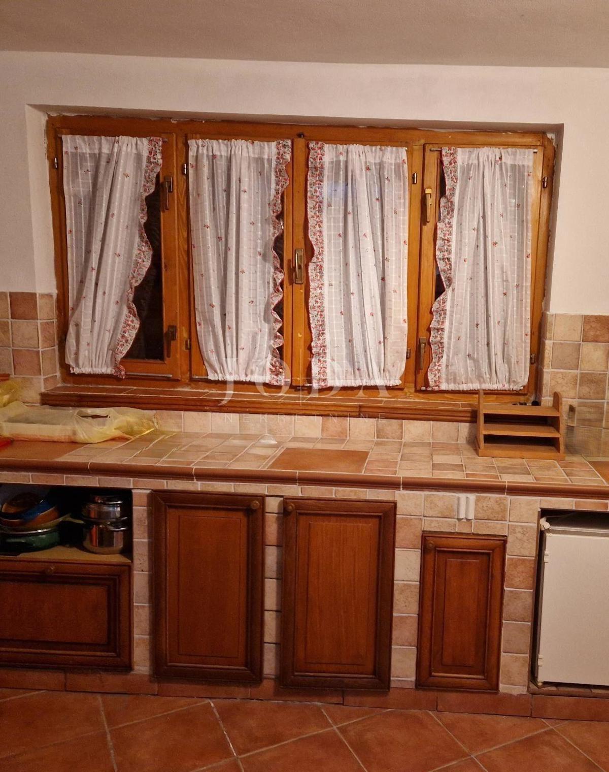 Haus Zu verkaufen - Istarska Marčana - foto 1/17