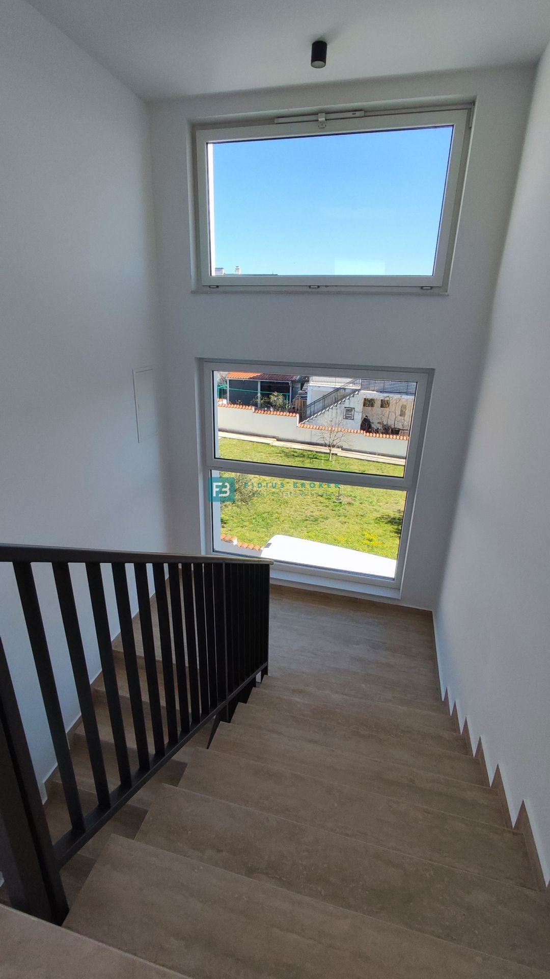 Flat For sale - ŠIBENSKO-KNINSKA VODICE