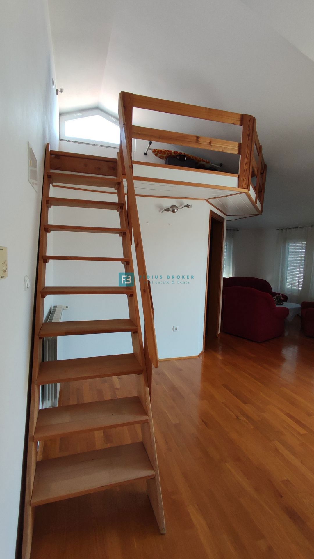 Casa In vendita - ŠIBENSKO-KNINSKA VODICE