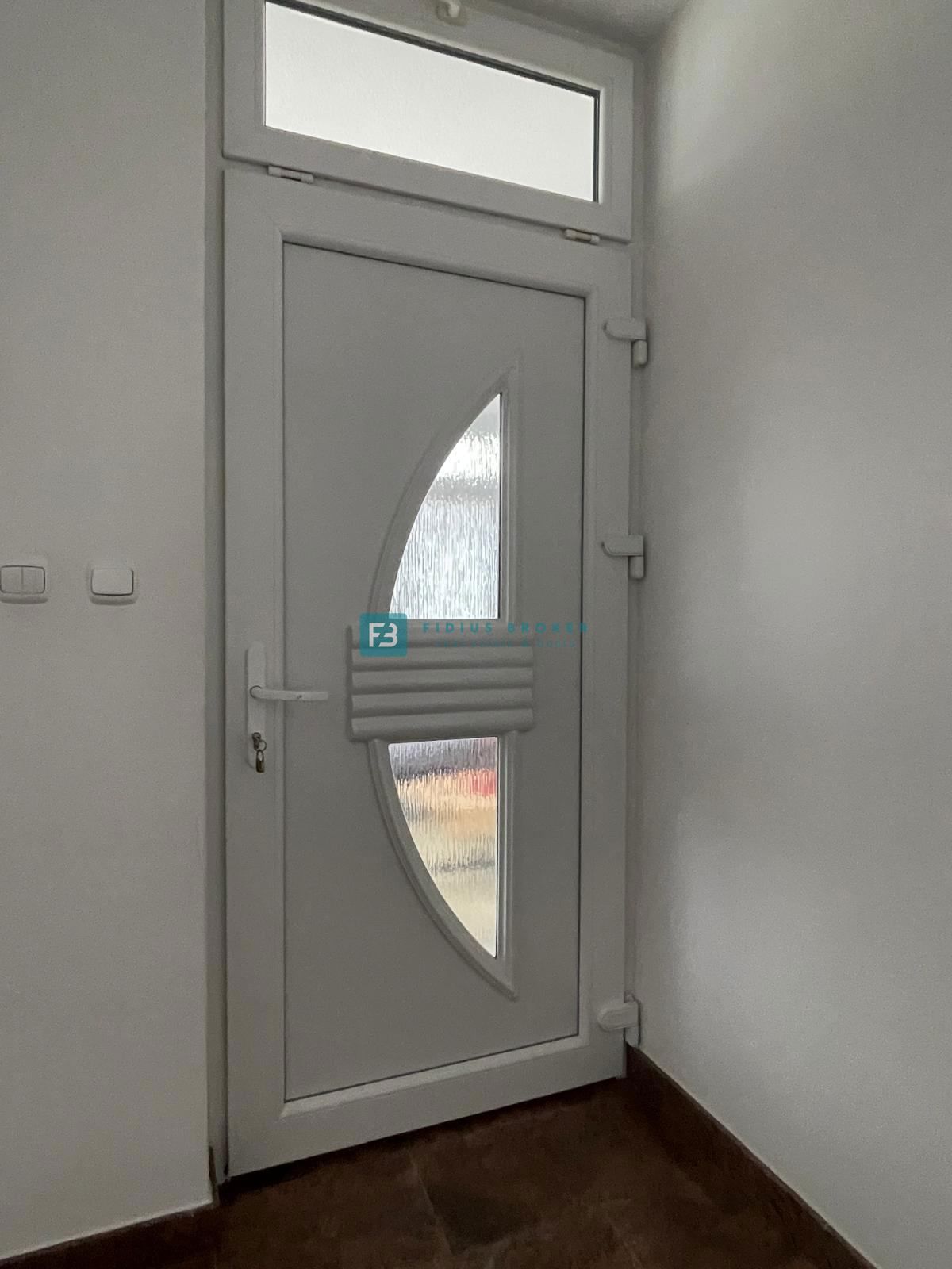 Casa In vendita - ŠIBENSKO-KNINSKA VODICE