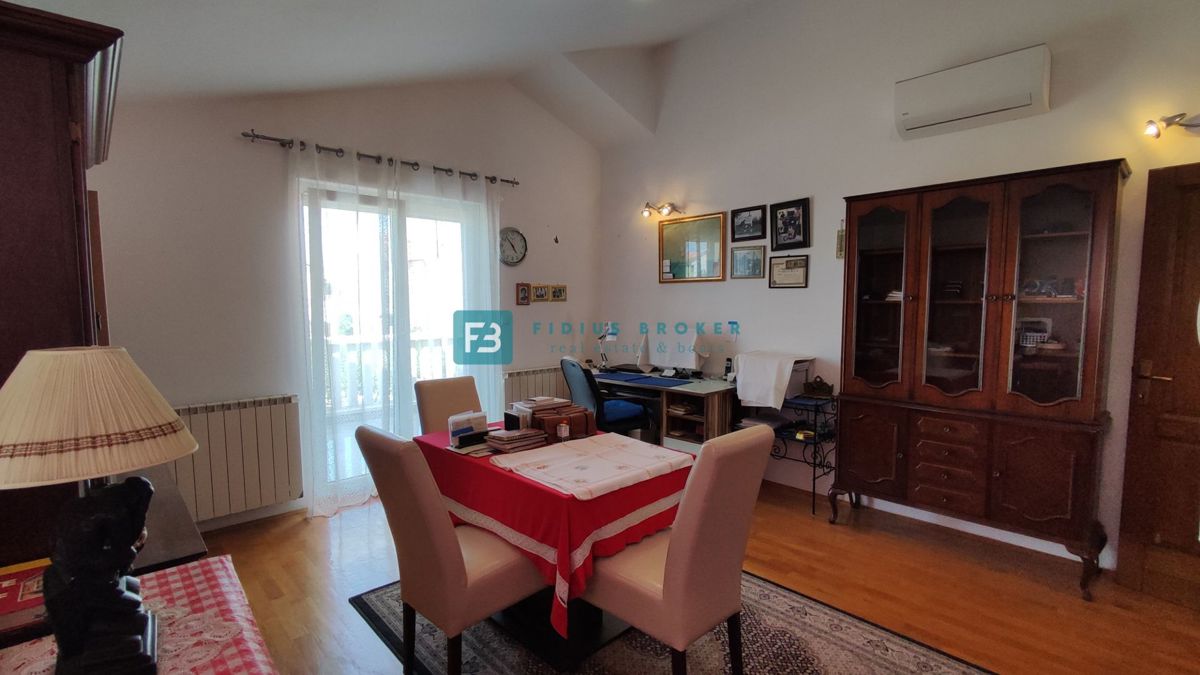 Casa In vendita - ŠIBENSKO-KNINSKA VODICE