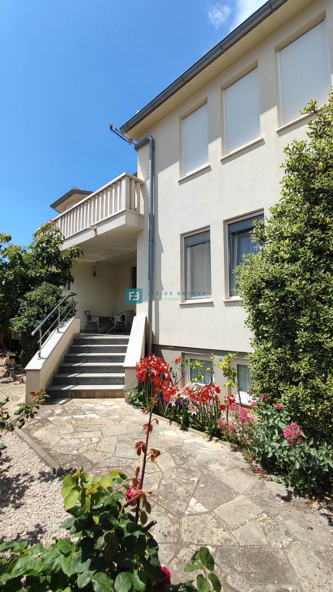 Casa In vendita - ŠIBENSKO-KNINSKA VODICE