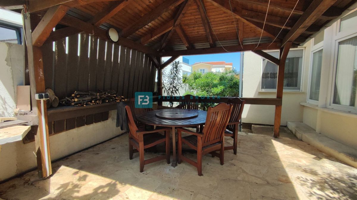 Casa In vendita - ŠIBENSKO-KNINSKA VODICE