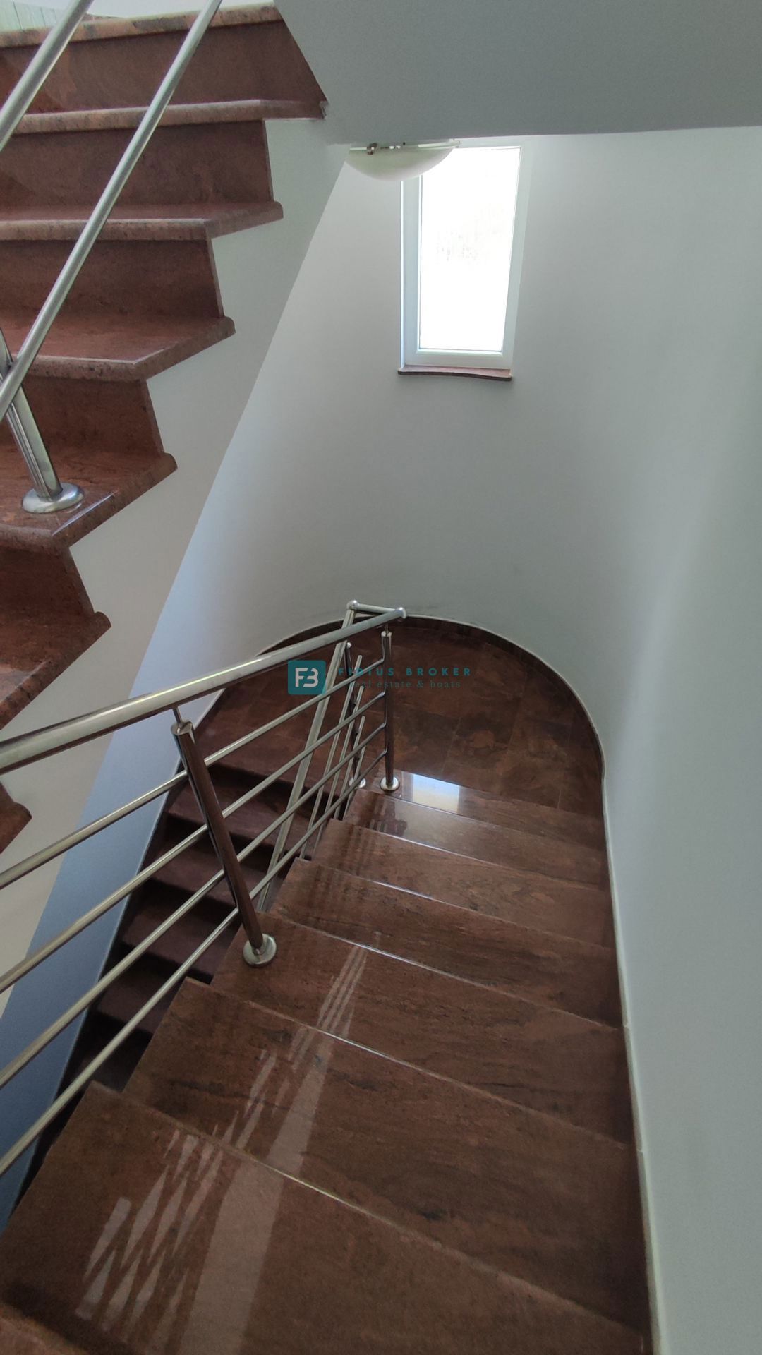 Casa In vendita - ŠIBENSKO-KNINSKA VODICE
