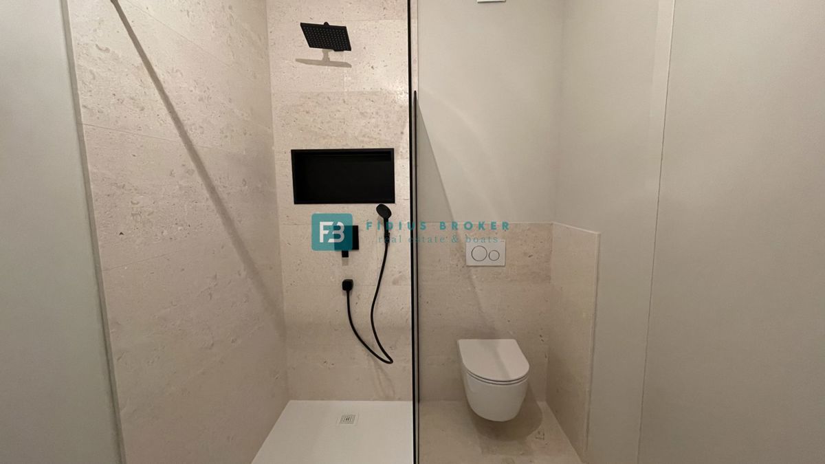 Flat For sale - ŠIBENSKO-KNINSKA VODICE