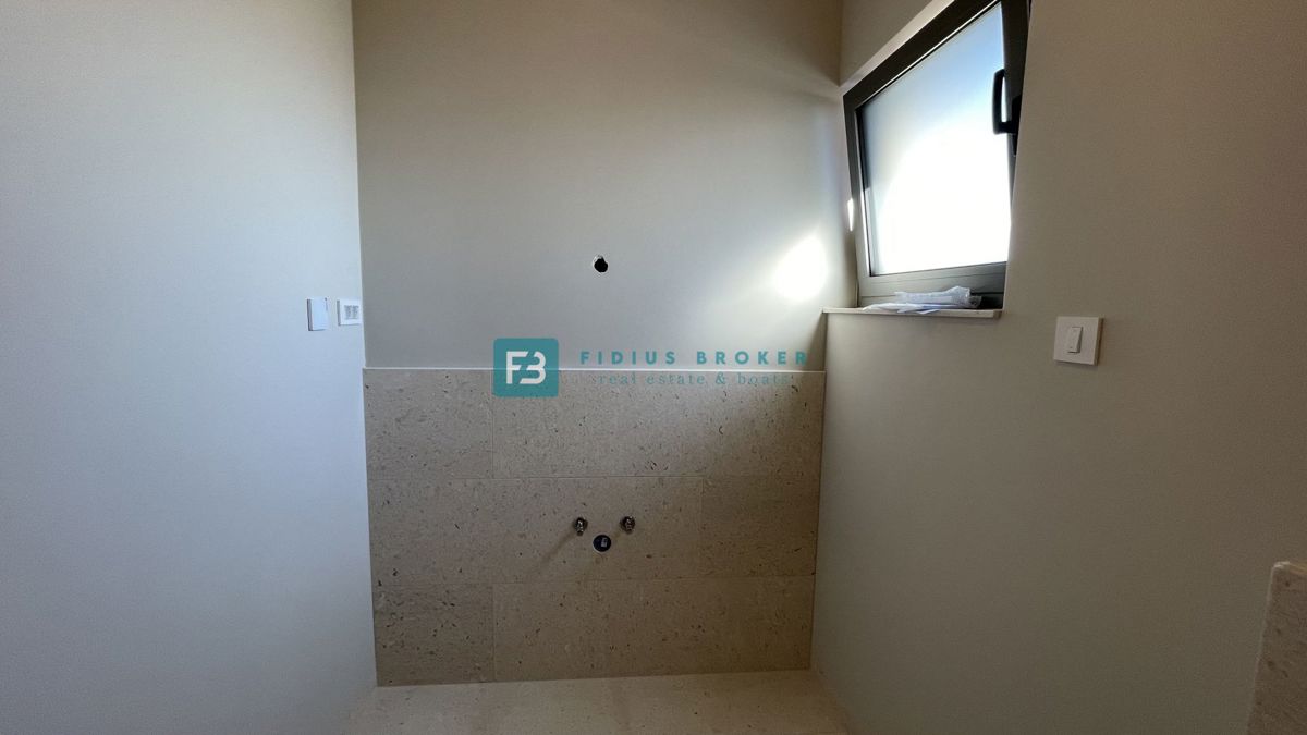 Flat For sale - ŠIBENSKO-KNINSKA VODICE