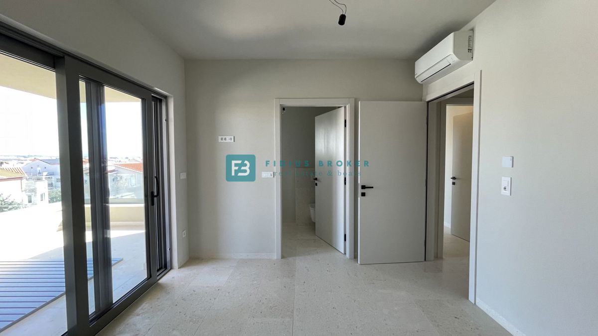 Flat For sale - ŠIBENSKO-KNINSKA VODICE