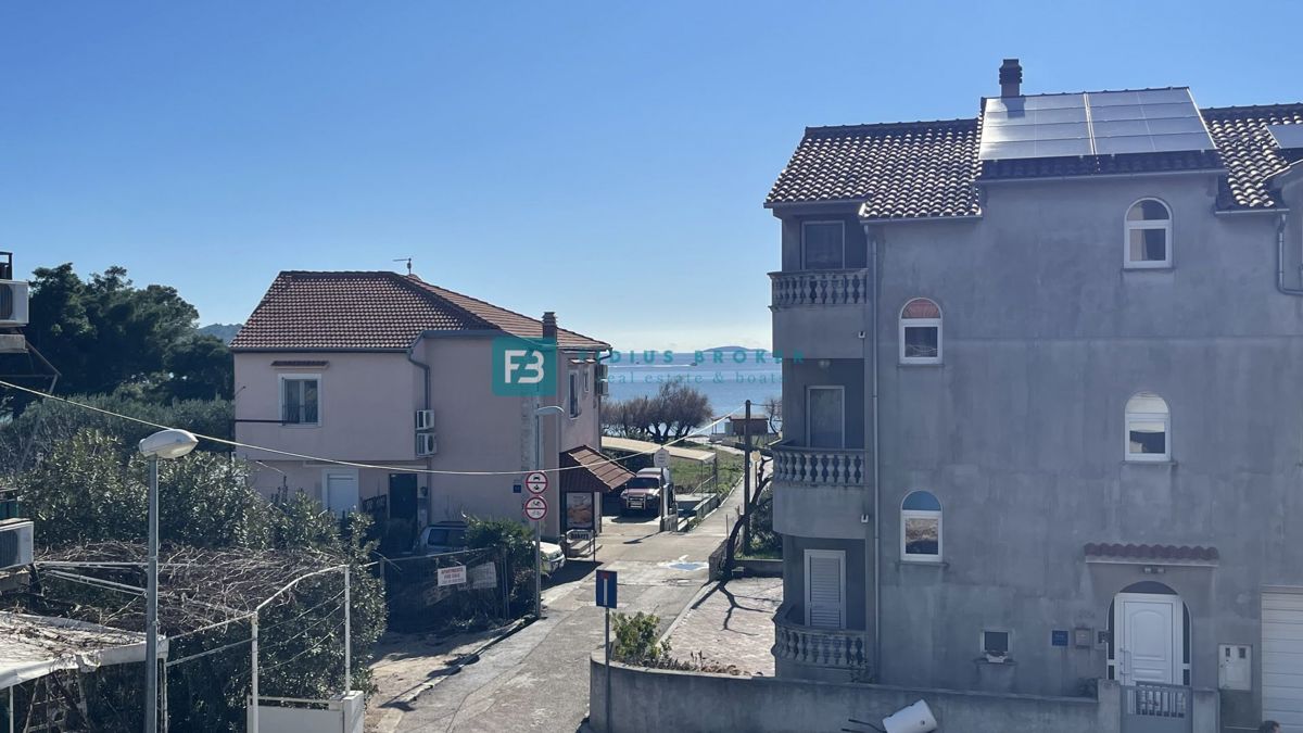Flat For sale - ŠIBENSKO-KNINSKA VODICE