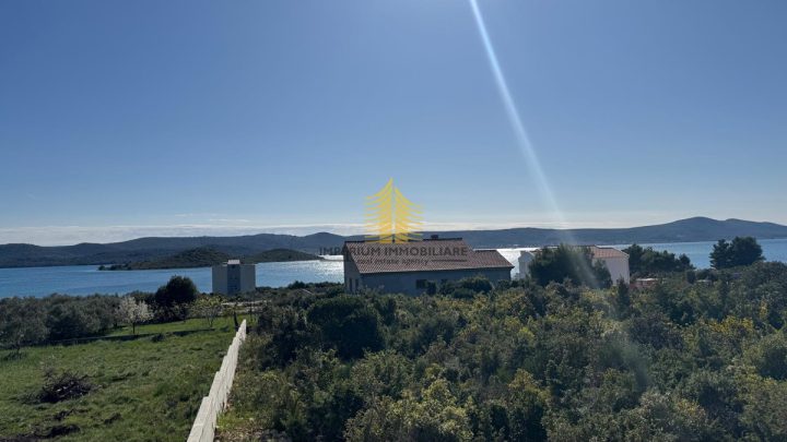 Działka na sprzedaż 890 m² – Sveti Filip I Jakov