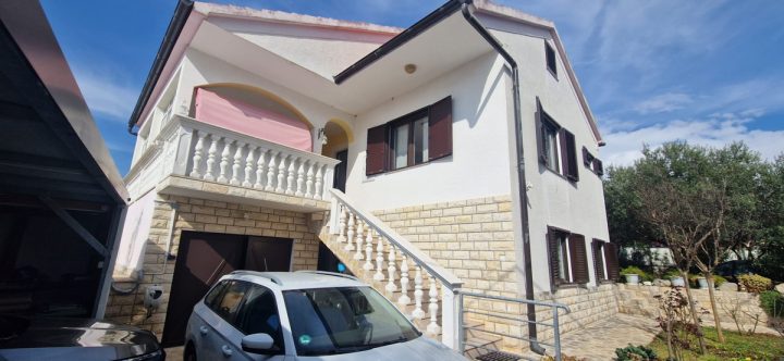 Dům na prodej 250 m² – Sveti Filip I Jakov