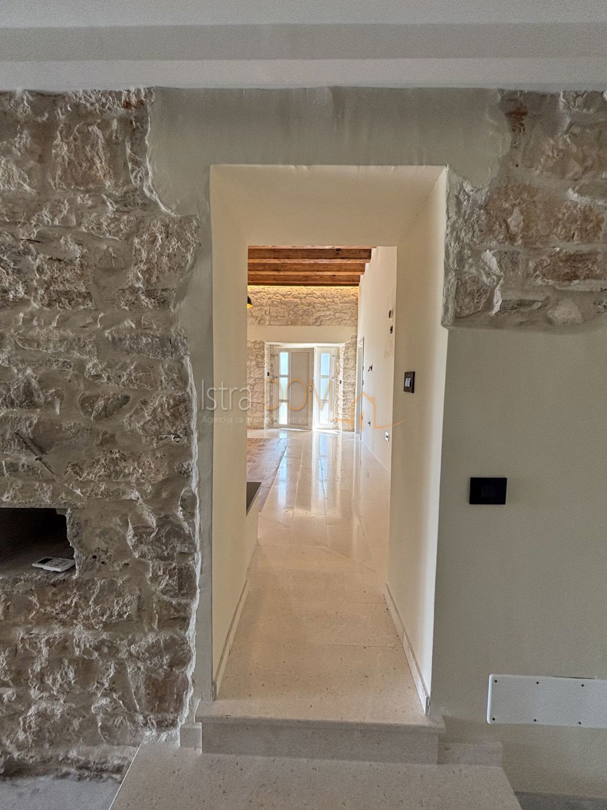 Kuća Na prodaju - ISTARSKA BARBAN