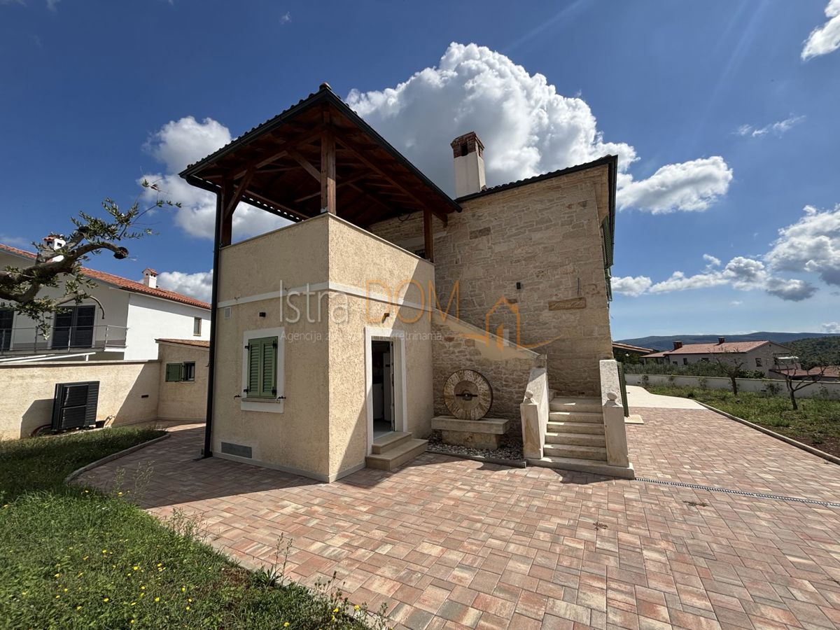 Kuća Na prodaju - ISTARSKA BARBAN