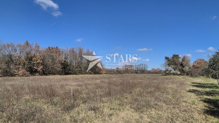 Terreno in vendita 5350 m² – Ližnjan