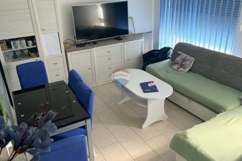 Gewerbefläche zu verkaufen 56 m² – Buzet