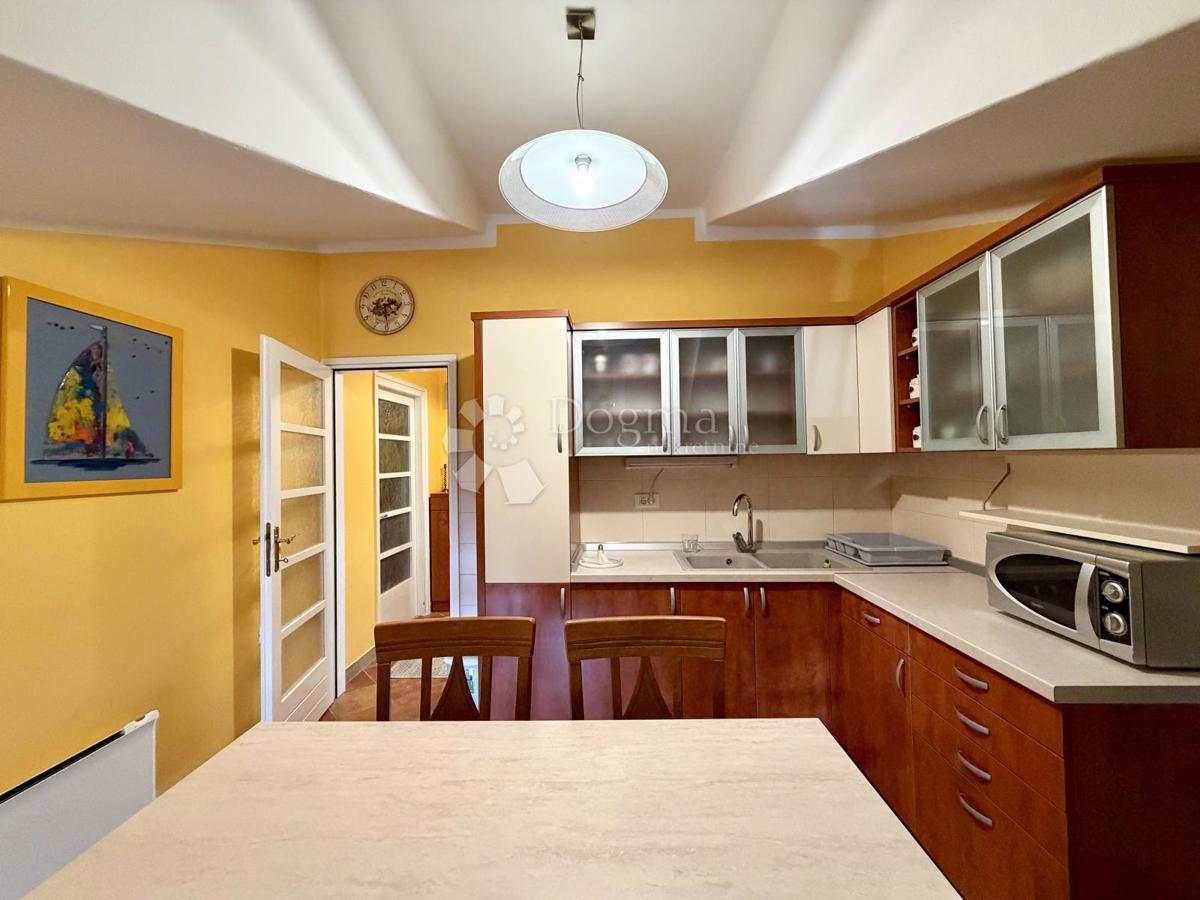 Flat For rent - PRIMORSKO-GORANSKA RIJEKA