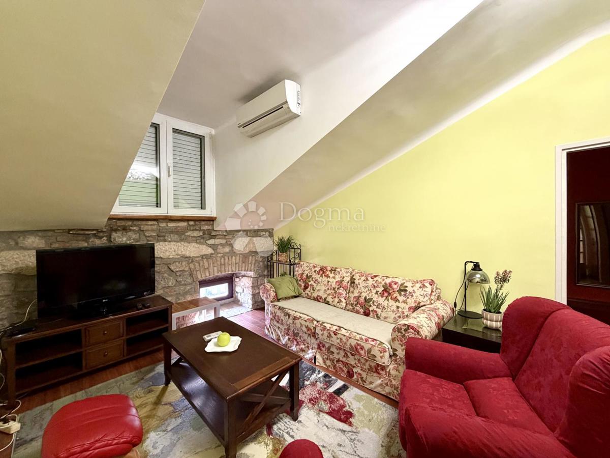Flat For rent - PRIMORSKO-GORANSKA RIJEKA