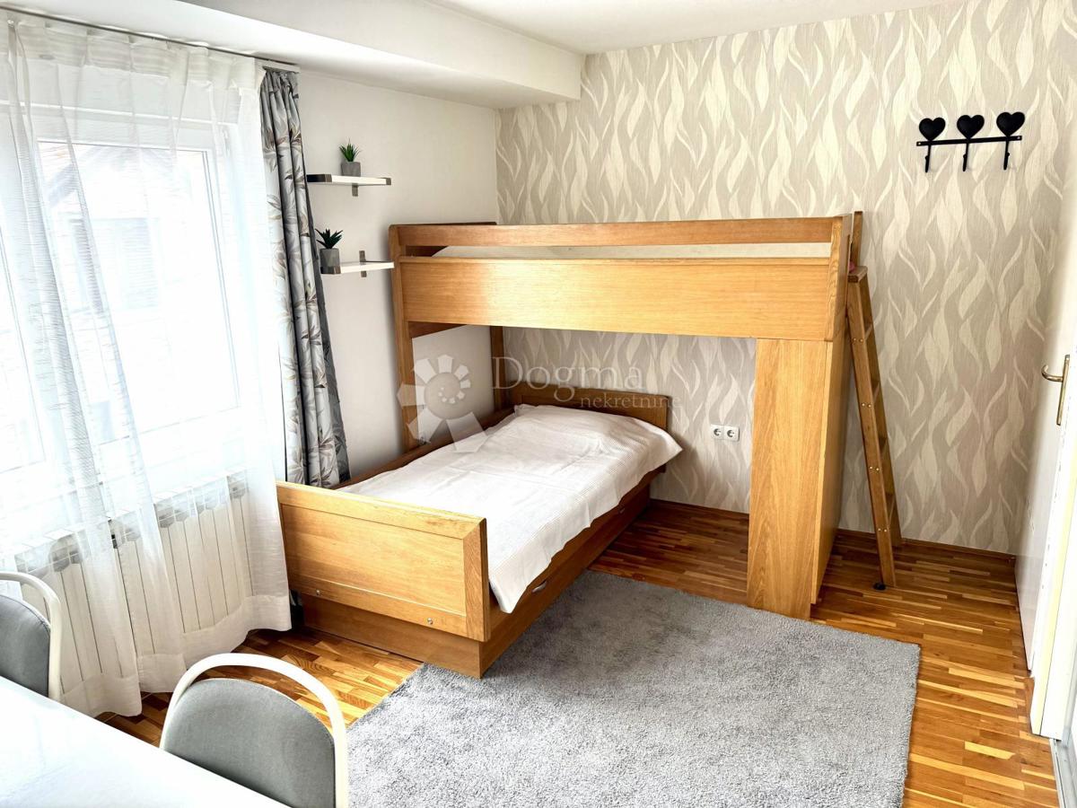 Mieszkanie Na sprzedaż - GRAD ZAGREB ZAGREB